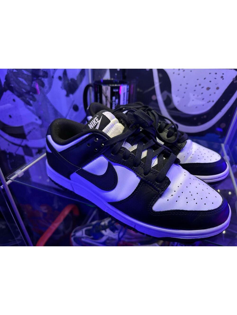 Nike Dunk Low “PANDA” SIZE: Women’s 8 w/Box